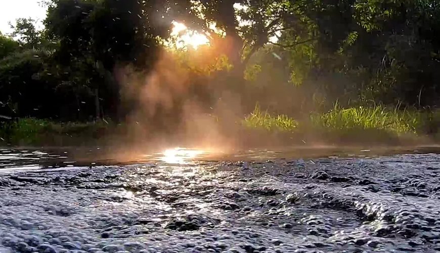 Águas quentes de Caldas Novas e Rio Quente atraem muitos turistas